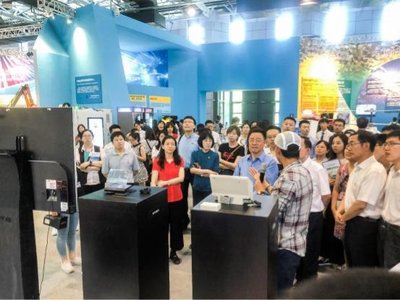 未来黑科技亮相北京双创周，携世界领先技术助推教育科技革新